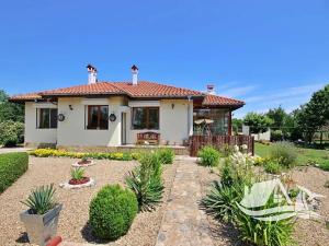 Prodej rodinného domu, Bezvoditsa, Bulharsko, 160 m2