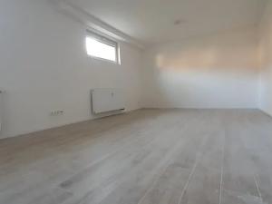 Prodej bytu 1+kk, Vrané nad Vltavou, Nádražní, 20 m2