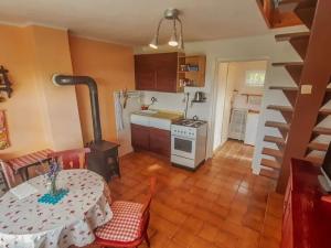 Prodej chaty, Hradčany, 24 m2