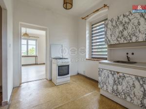 Prodej bytu 2+1, Karlovy Vary, K Linhartu, 63 m2