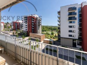 Pronájem bytu 2+kk, Praha - Modřany, Zlochova, 56 m2