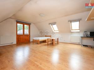 Prodej rodinného domu, Mníšek pod Brdy, U Lesíka, 180 m2