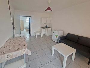 Pronájem bytu 1+1, Praha - Břevnov, Na zástřelu, 34 m2