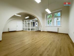 Pronájem kanceláře, Praha - Karlín, Kollárova, 93 m2