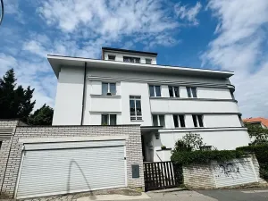 Pronájem bytu 2+1, Praha - Smíchov, U Malvazinky, 69 m2