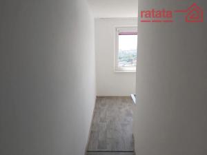 Pronájem bytu 2+1, Chomutov, Kamenný vrch, 58 m2