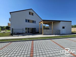 Pronájem bytu 3+kk, Drahanovice, 78 m2