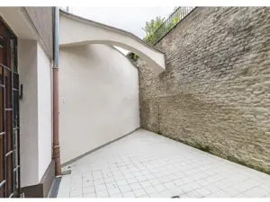 Pronájem obchodního prostoru, Praha - Žižkov, Ježkova, 64 m2