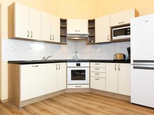 Pronájem bytu 3+kk, Praha - Vinohrady, Máchova, 83 m2