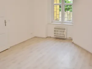 Pronájem bytu 2+kk, Praha, Jaurisova, 50 m2
