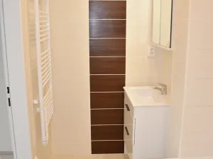 Pronájem bytu 2+kk, Praha, Jaurisova, 50 m2