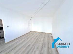 Pronájem bytu 2+1, Děčín, Oblouková, 64 m2