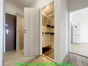 Pronájem bytu 2+kk, Praha - Chodov, Doubravická, 45 m2