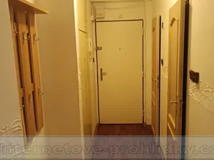 Pronájem bytu 2+1, Praha - Hloubětín, Poděbradská, 43 m2