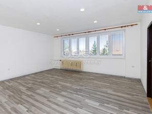 Prodej bytu 2+1, Pardubice - Bílé Předměstí, Štrossova, 75 m2