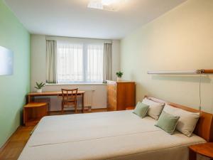 Prodej bytu 2+kk, Praha - Stodůlky, Petržílkova, 73 m2