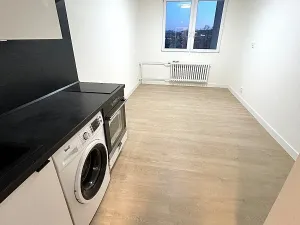 Pronájem bytu 1+kk, Praha - Vysočany, U vinných sklepů, 26 m2