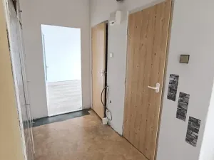 Pronájem bytu 2+1, Most, Jaroslava Vrchlického, 56 m2