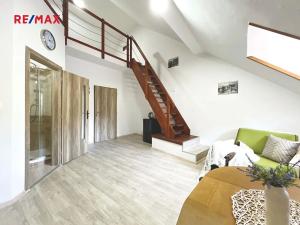 Pronájem atypického bytu, Volary, K. V. Raise, 392 m2