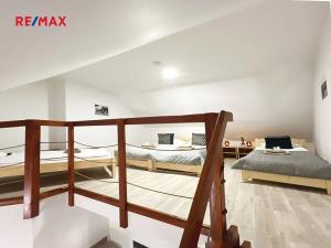 Pronájem atypického bytu, Volary, K. V. Raise, 392 m2