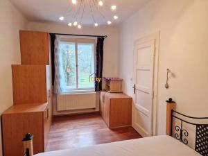 Pronájem bytu 2+1, Praha - Košíře, Cetyňská, 67 m2