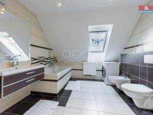 Prodej rodinného domu, Jindřichovice, 280 m2