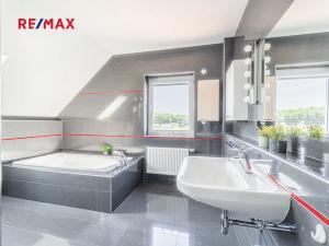 Prodej rodinného domu, Kladno, Jiřího Koláře, 217 m2