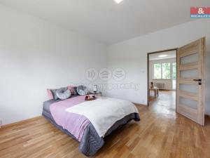 Prodej bytu 3+1, Cheb, 17. listopadu, 67 m2