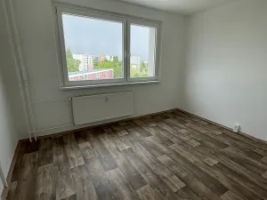 Pronájem bytu 1+kk, Česká Lípa, Okružní, 27 m2