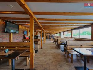Prodej restaurace, Chropyně, Hanácké náměstí, 249 m2