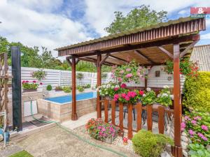 Prodej chaty, Rokle - Hradec, 42 m2