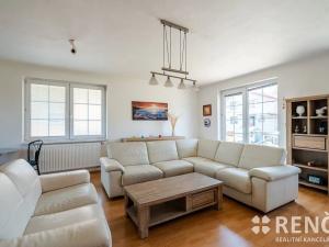 Prodej rodinného domu, Podolí, 216 m2