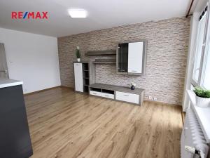 Pronájem bytu 3+kk, Loděnice, Za GZ, 64 m2