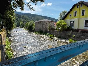 Pronájem bytu 2+kk, Horní Maršov, 68 m2