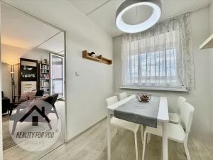 Pronájem bytu 3+1, Praha - Horní Počernice, Pavlišovská, 70 m2