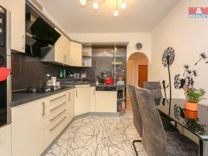 Prodej bytu 3+1, Šumperk, Finská, 86 m2