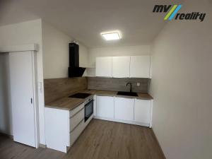Pronájem bytu 2+kk, Lysá nad Labem, Šípková, 55 m2
