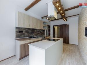 Prodej restaurace, Nezdice na Šumavě, 183 m2