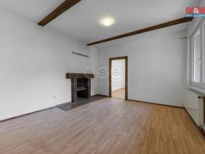 Prodej restaurace, Nezdice na Šumavě, 183 m2