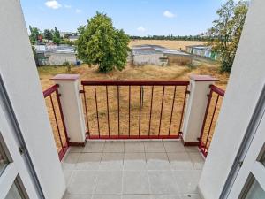 Prodej bytu 3+kk, Odolena Voda, Seifertova, 69 m2