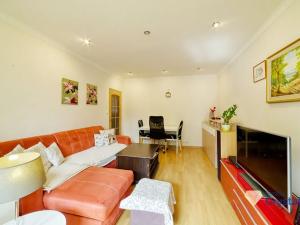 Prodej bytu 3+1, Karlovy Vary, U Trati, 80 m2