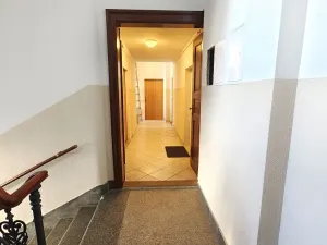 Pronájem bytu 1+kk, Praha - Holešovice, Heřmanova, 17 m2