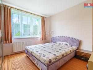 Prodej bytu 3+1, Mašťov, Sídliště, 60 m2