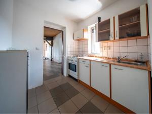 Prodej vícegeneračního domu, Trhové Sviny, 379 m2