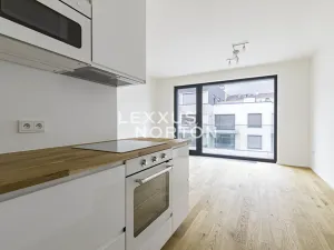 Pronájem bytu 2+kk, Praha - Holešovice, U průhonu, 52 m2