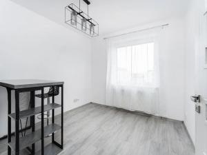 Pronájem bytu 2+kk, Hradec Králové, Svatojánská, 32 m2