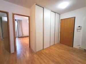 Pronájem bytu 4+kk, Praha - Vokovice, Nobelova, 113 m2