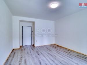 Prodej bytu 3+1, Plzeň - Lobzy, Pod Vrchem, 72 m2