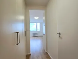 Pronájem bytu 1+kk, Praha - Chodov, Čenětická, 25 m2