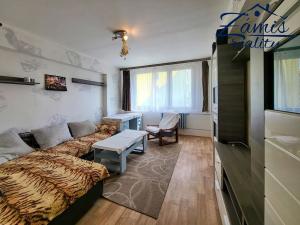 Pronájem bytu 2+1, Kladno, Litevská, 62 m2